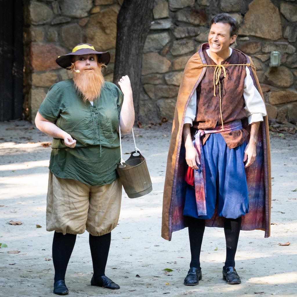 Bea, disguised, tries to dodge Nick